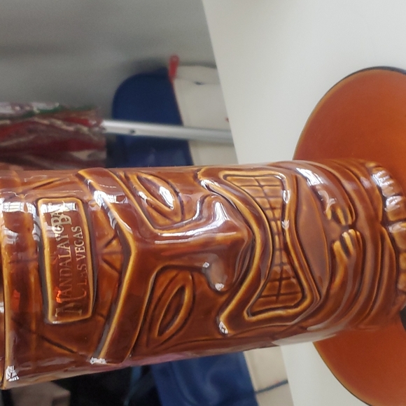 Vintage Mandalay Bay Las Vegas Mug - Picture 2 of 4